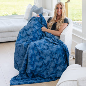 Navy Faux Fur Home Throw Blankets