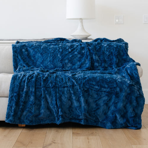 Navy Faux Fur Home Throw Blankets