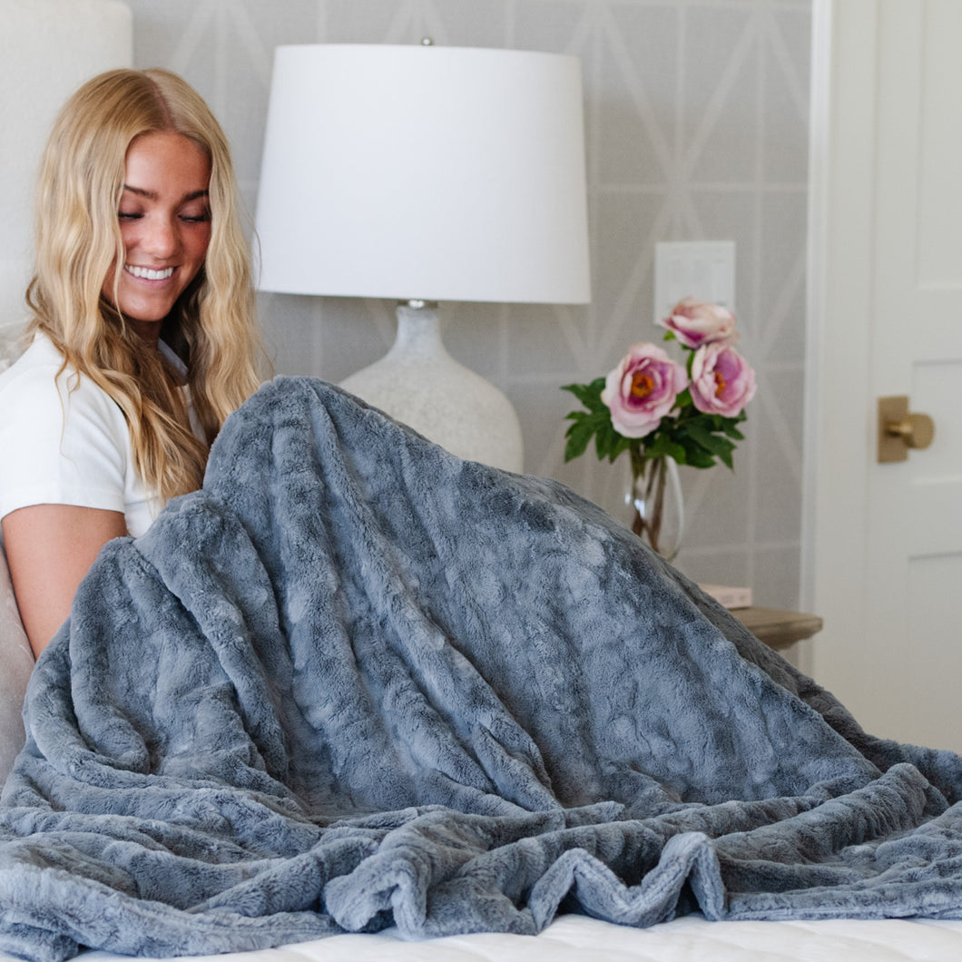 Solid Gray Faux Fur Home Throw Blankets
