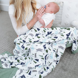 Bear's Forest 4-Layer Bamboo Muslin Quilted Blankets