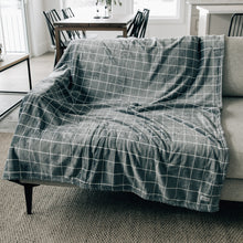 Grid Fleece Throw Blanket