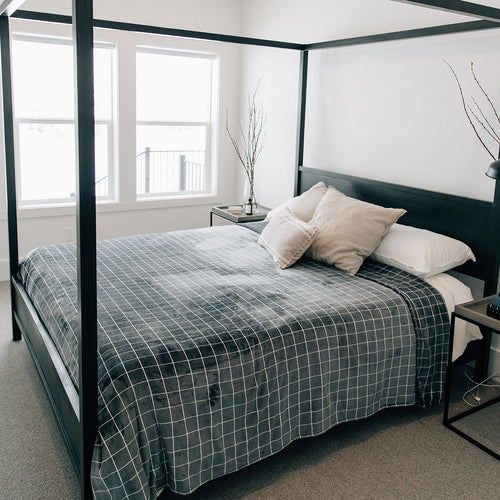 Grid Fleece Bedding Blankets
